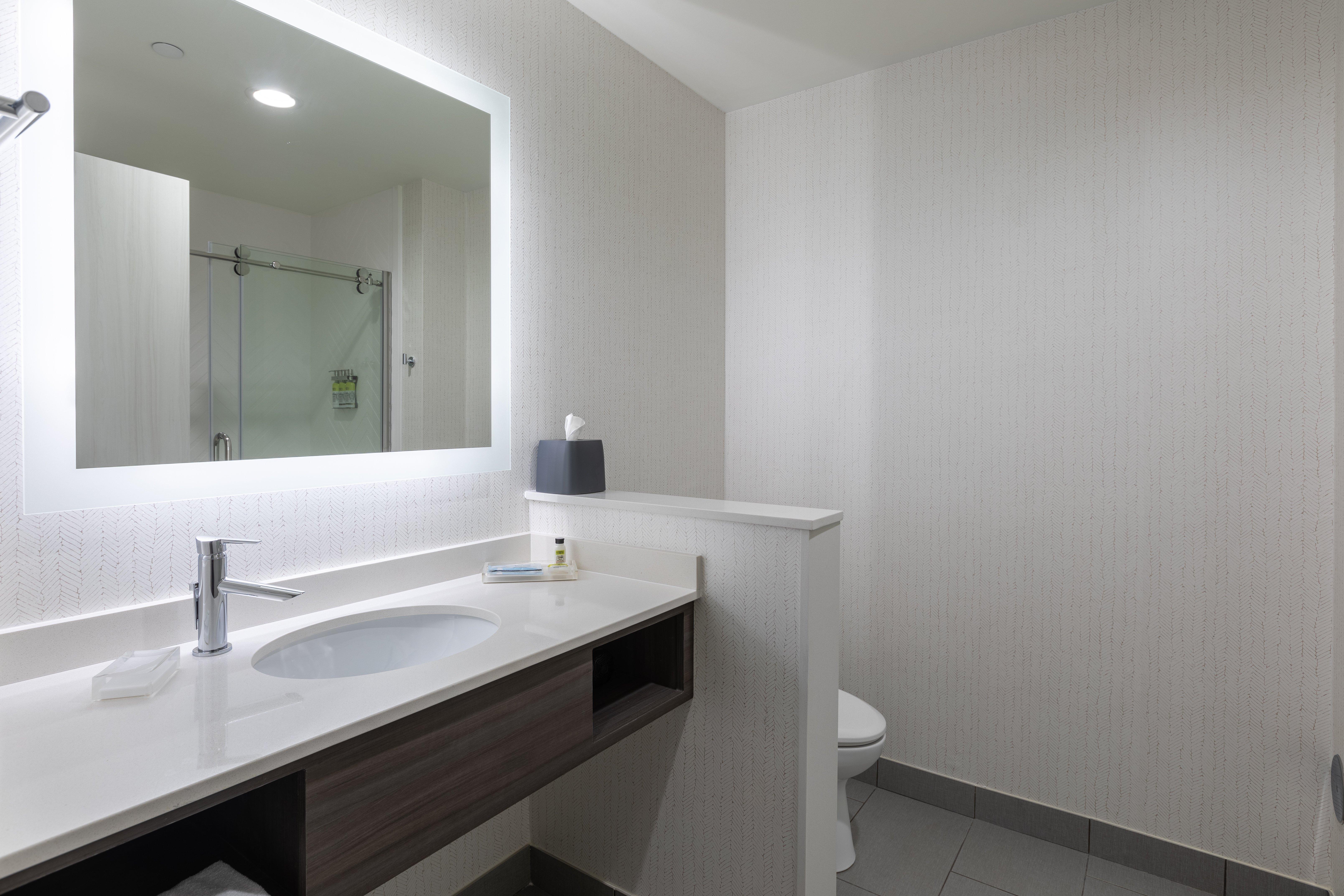 Holiday Inn Greenville - Woodruff Road By Ihg Ngoại thất bức ảnh