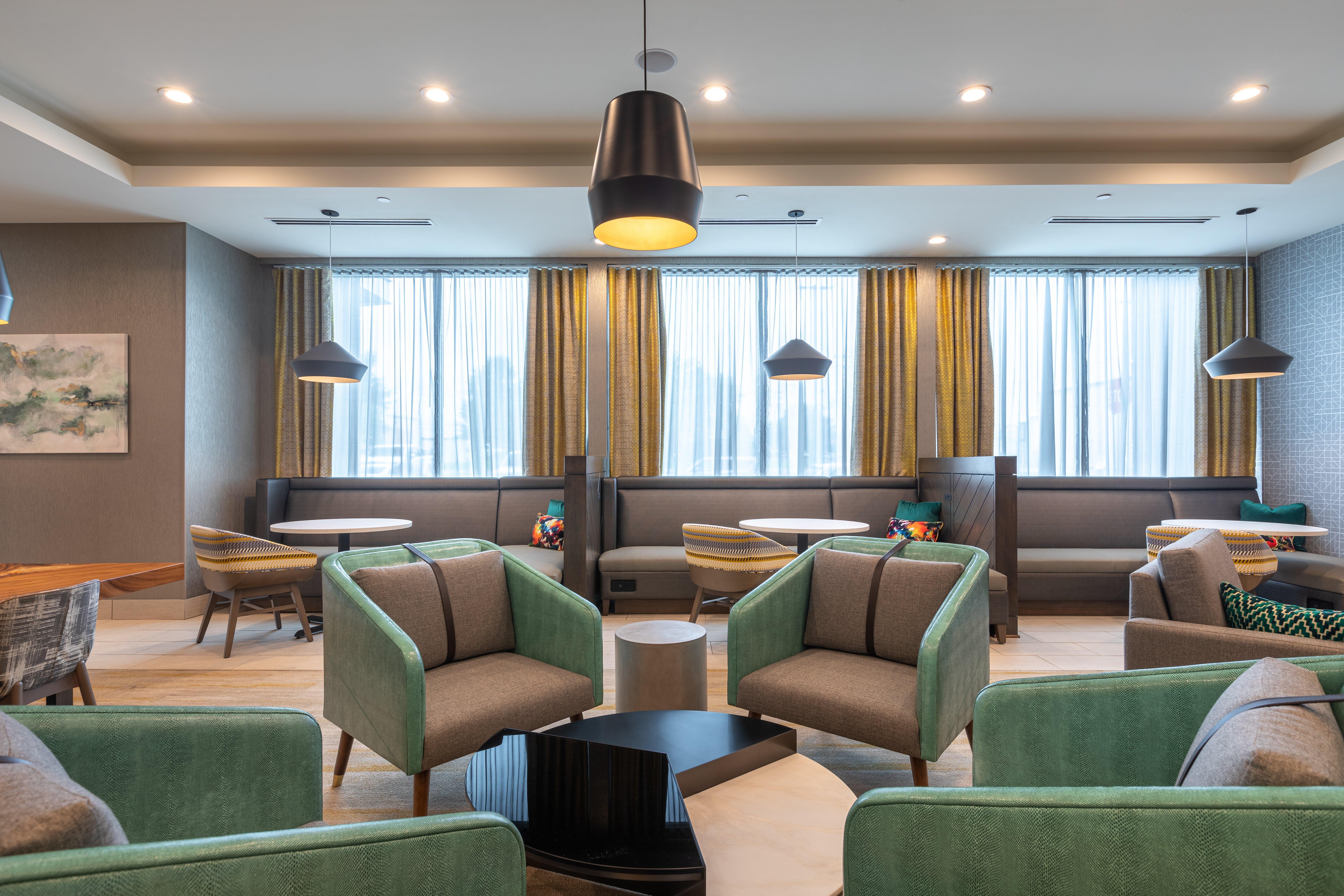 Holiday Inn Greenville - Woodruff Road By Ihg Ngoại thất bức ảnh